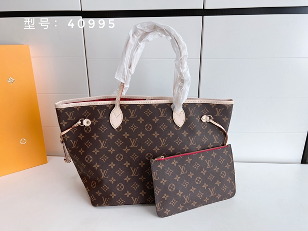 ルイヴィトンバッグ側面デザイン